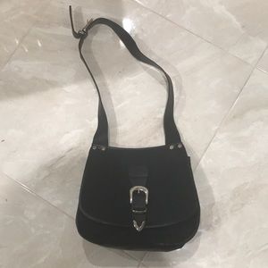 Donald J Pliner leather shoulder purse, stylish! With dust bag!